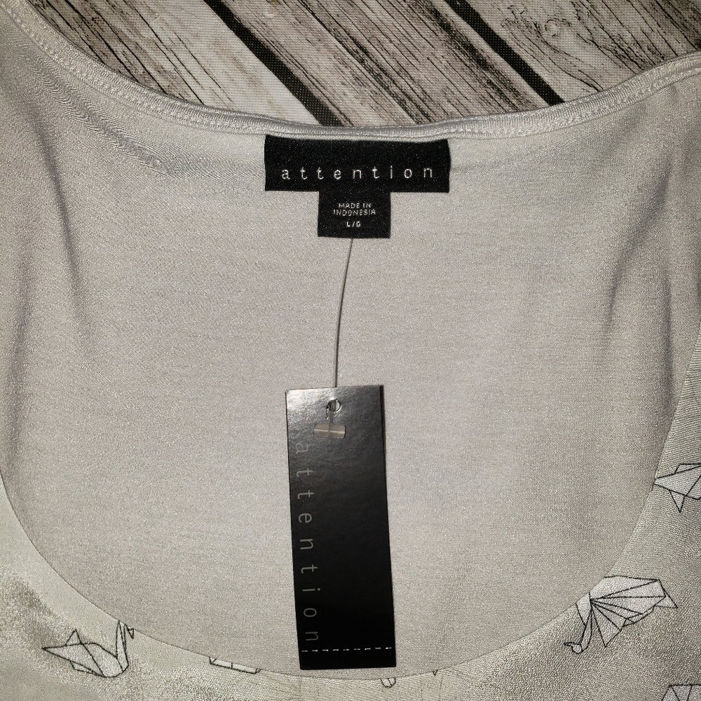 Origami blouse - Picture 3 of 3